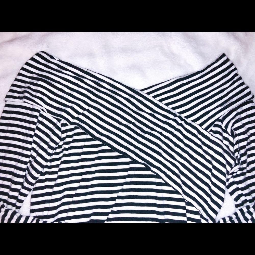 Off the shoulder long sleeve shirt
